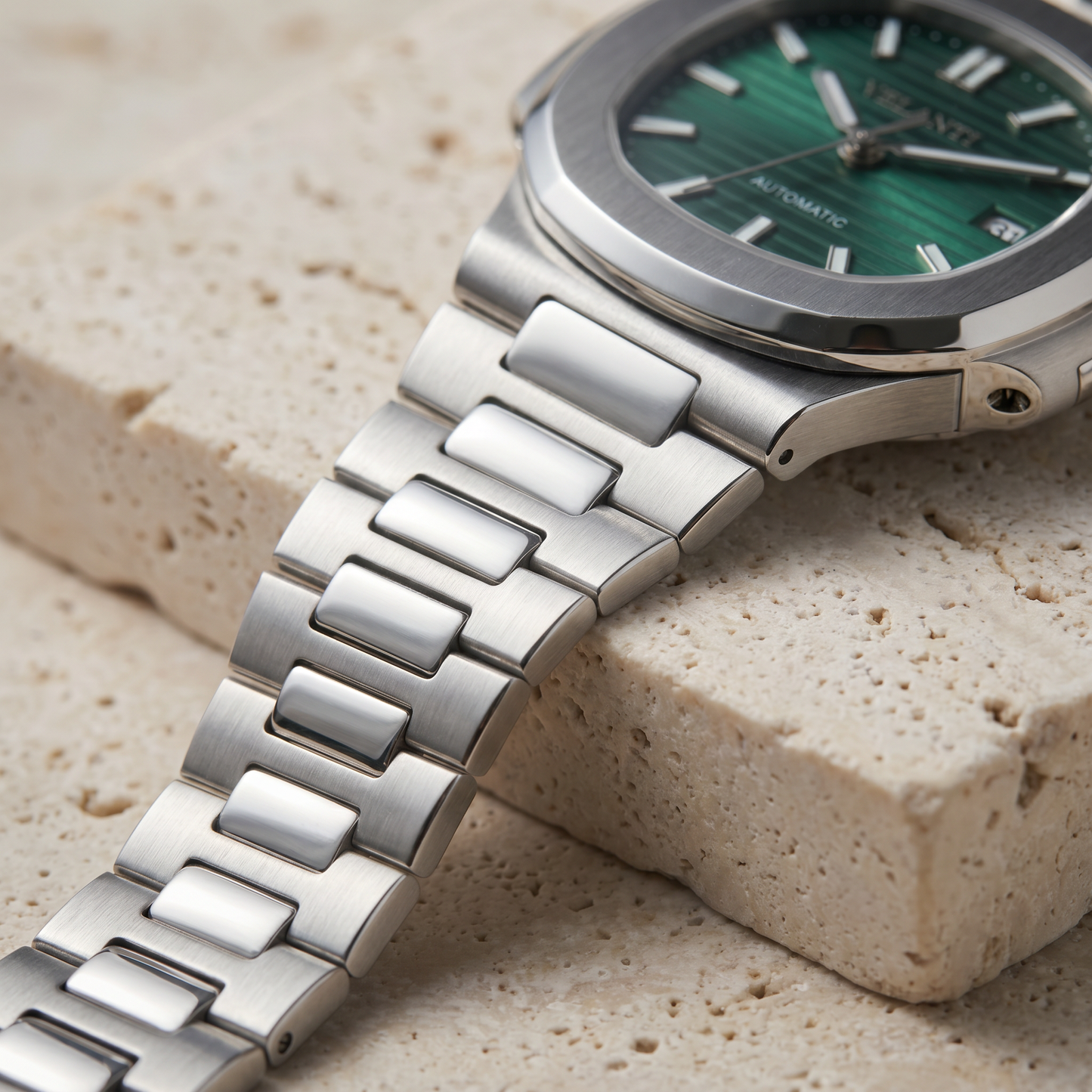 Nautilus-style custom mod watch, Velanti Milano Nautvel Metallic Green, product photo 8