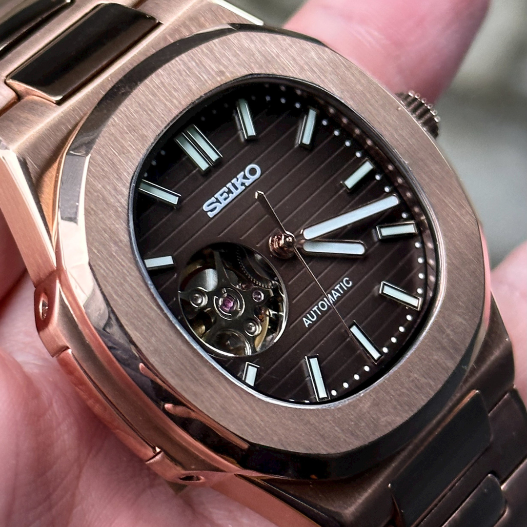 NAUTIKO | Rose Gold Chocolate Open Heart