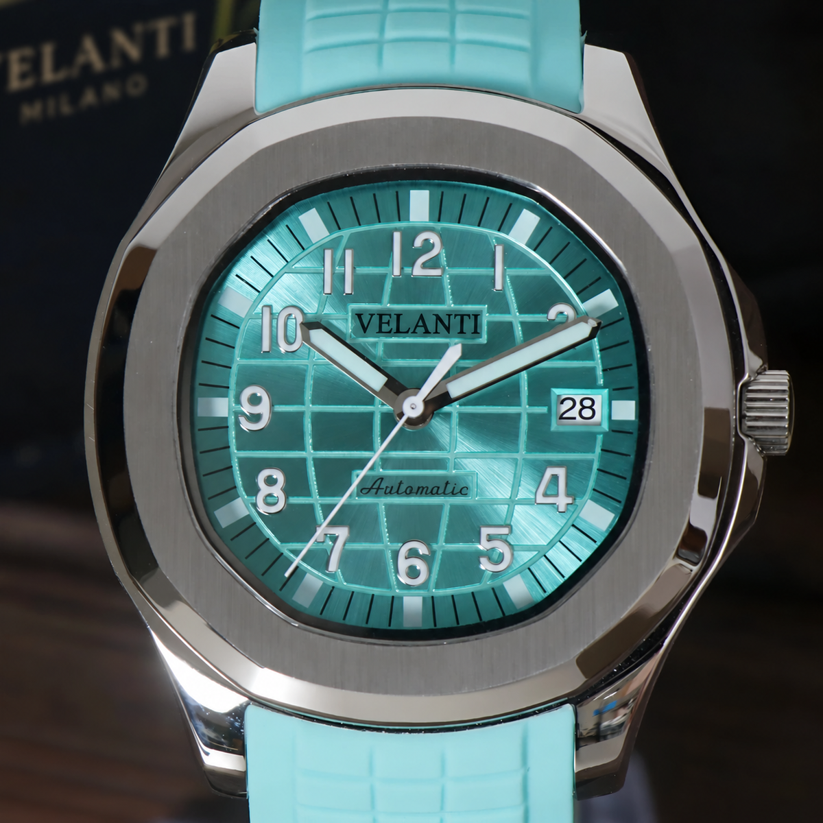 Velnaut | Tiffany Metallic Blue
