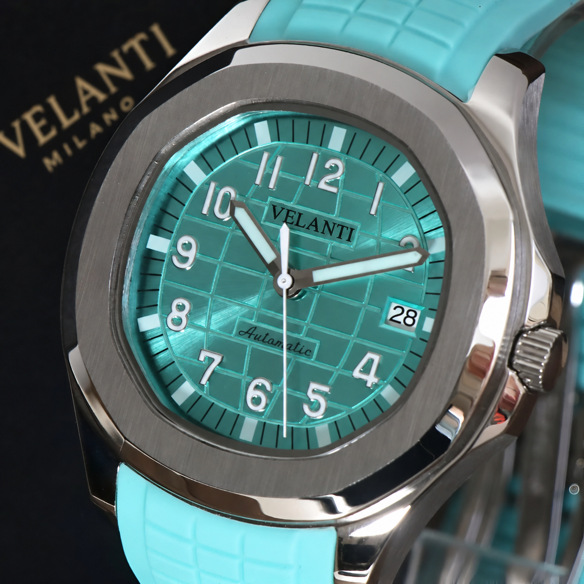 Velnaut | Tiffany Metallic Blue