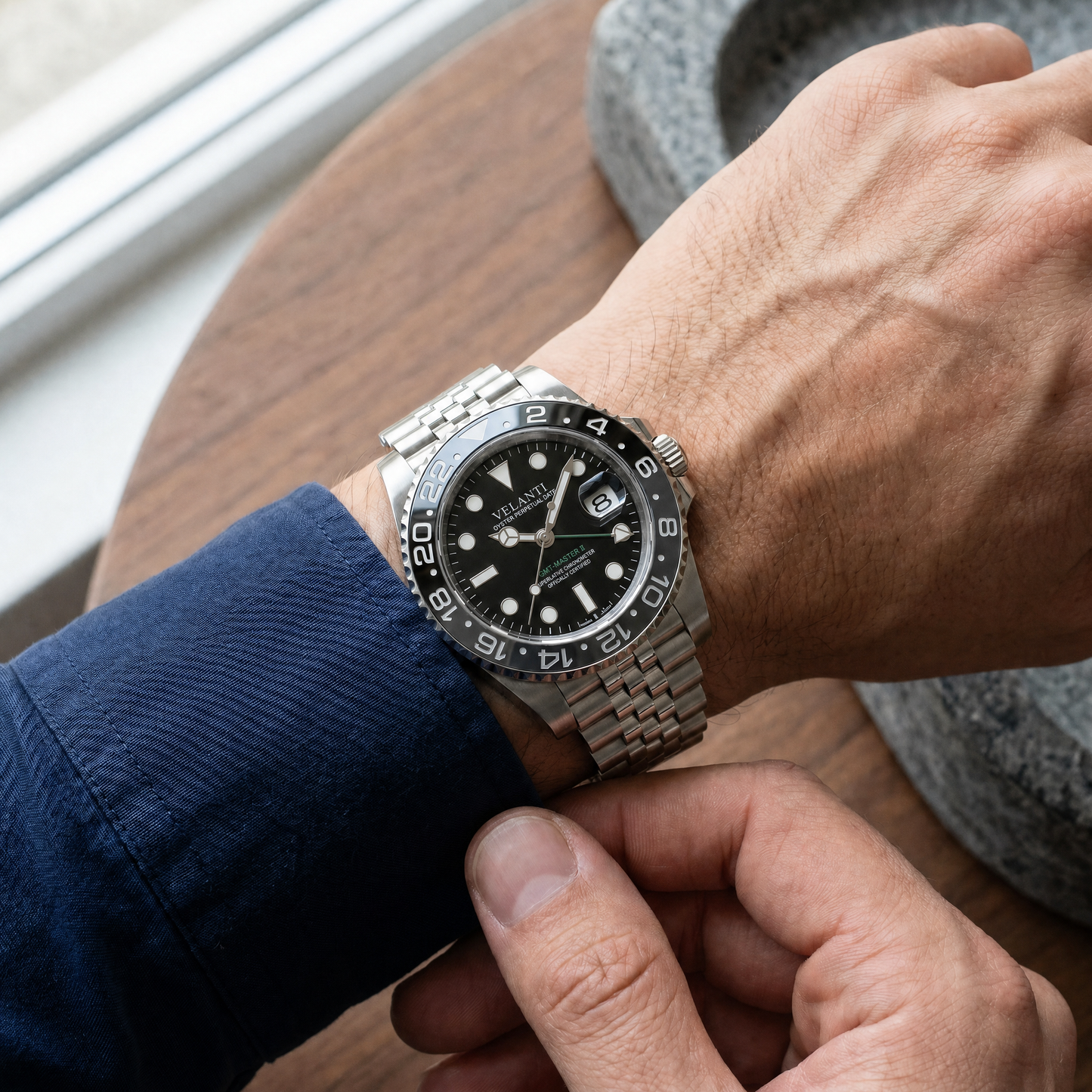 GMT-style custom mod watch, Velanti Milano Gmtvel Bruce Wayne worn on wrist photo 2