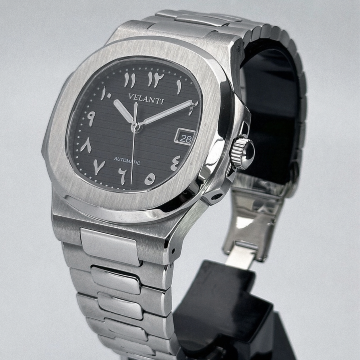 Nautilus-style mod watch Black Arabic Velanti Milano Nautvel product photo 2