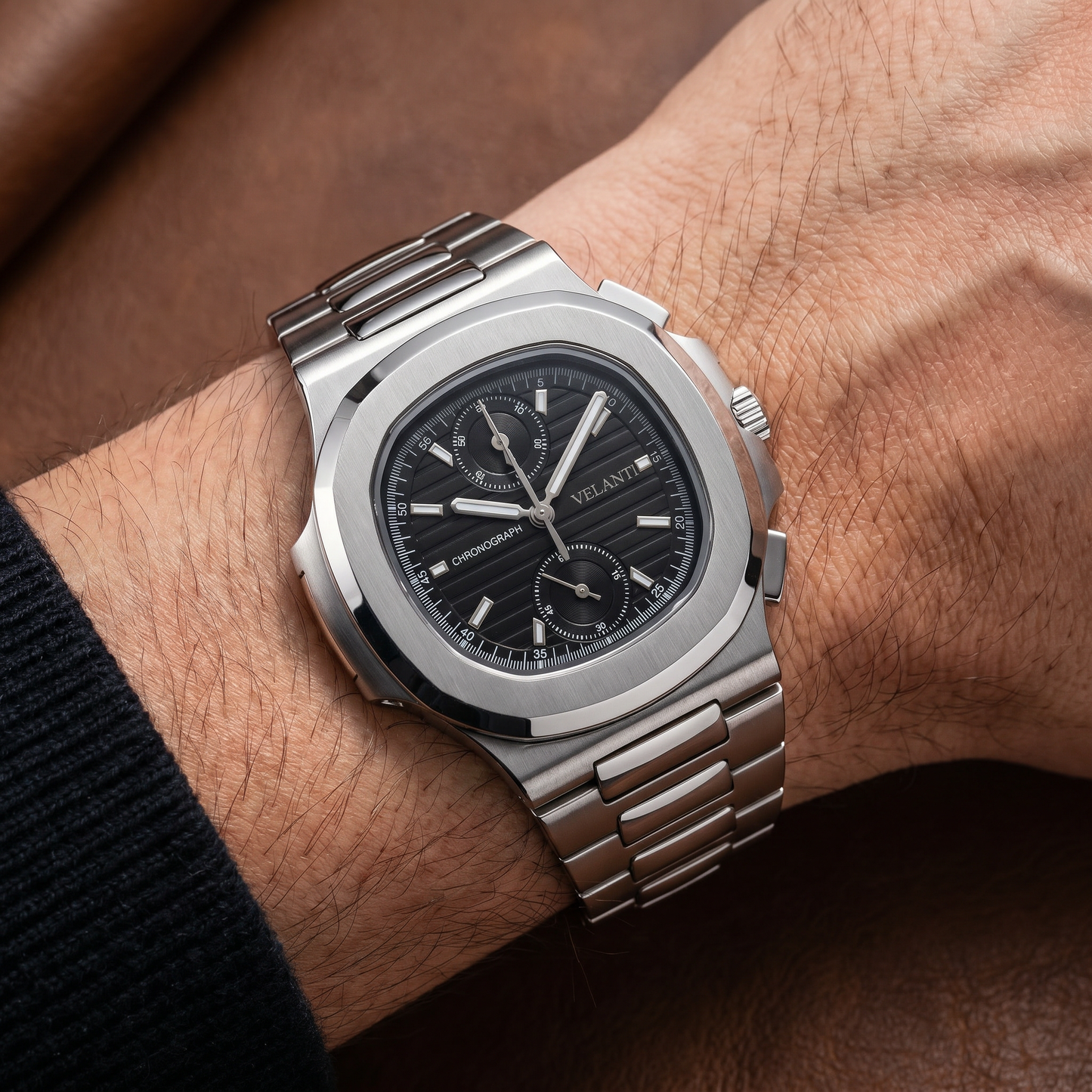 Nautilus-style custom chronograph watch, Velanti Milano Nautvel Chrono Black worn on wrist photo 7