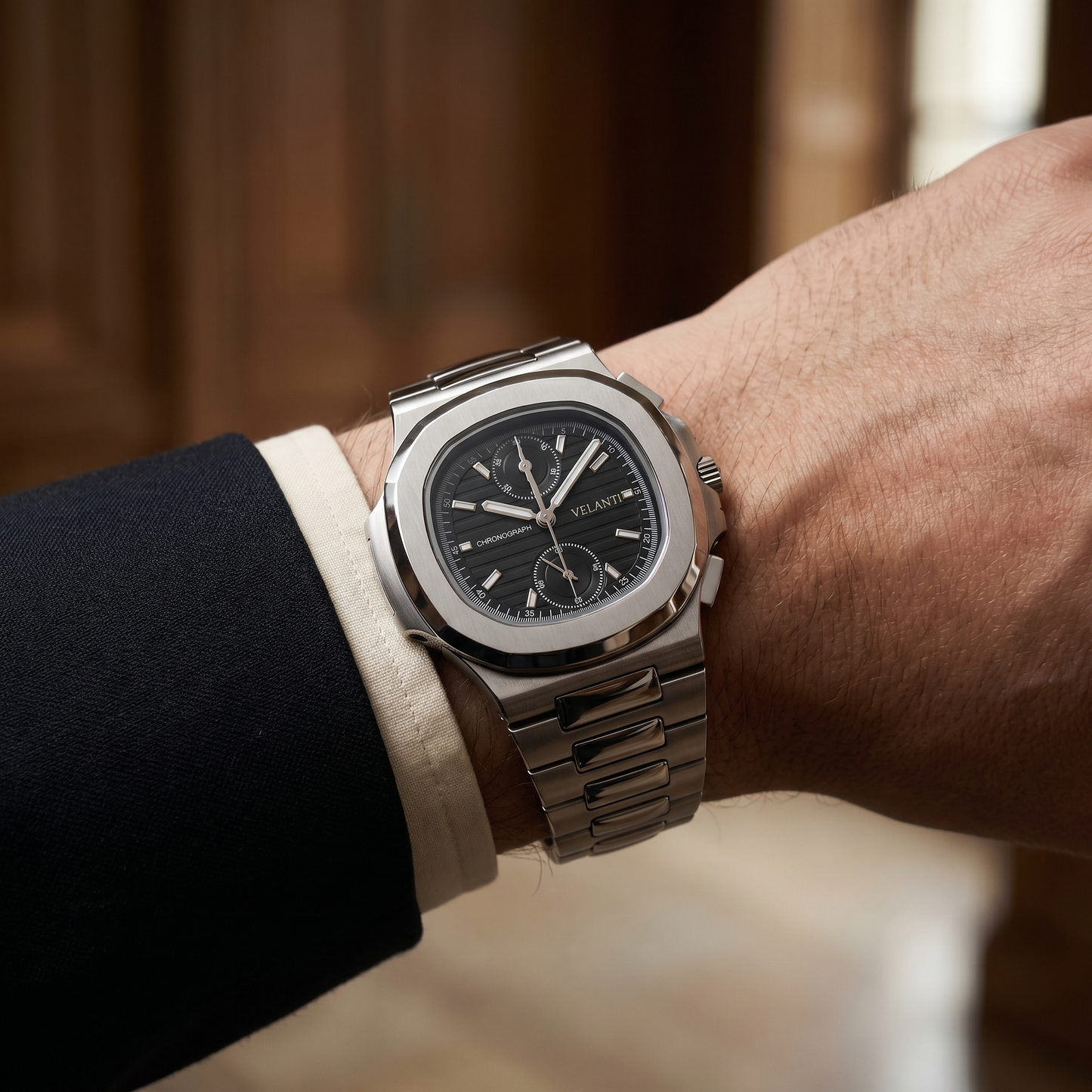 Nautilus-style custom chronograph watch, Velanti Milano Nautvel Chrono Black, product photo 9