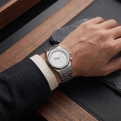 Royal Oak-style custom chronograph watch, Velanti Milano Royal Veloak Chrono Silver Minimalist worn on wrist photo 10