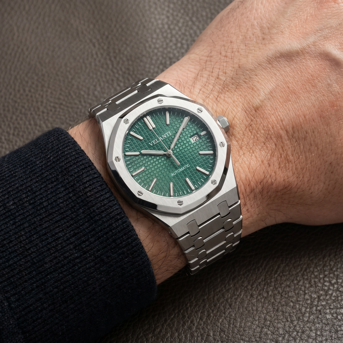 Royal Oak-style custom mod watch, Velanti Milano Royal Veloak Green worn on wrist photo 7
