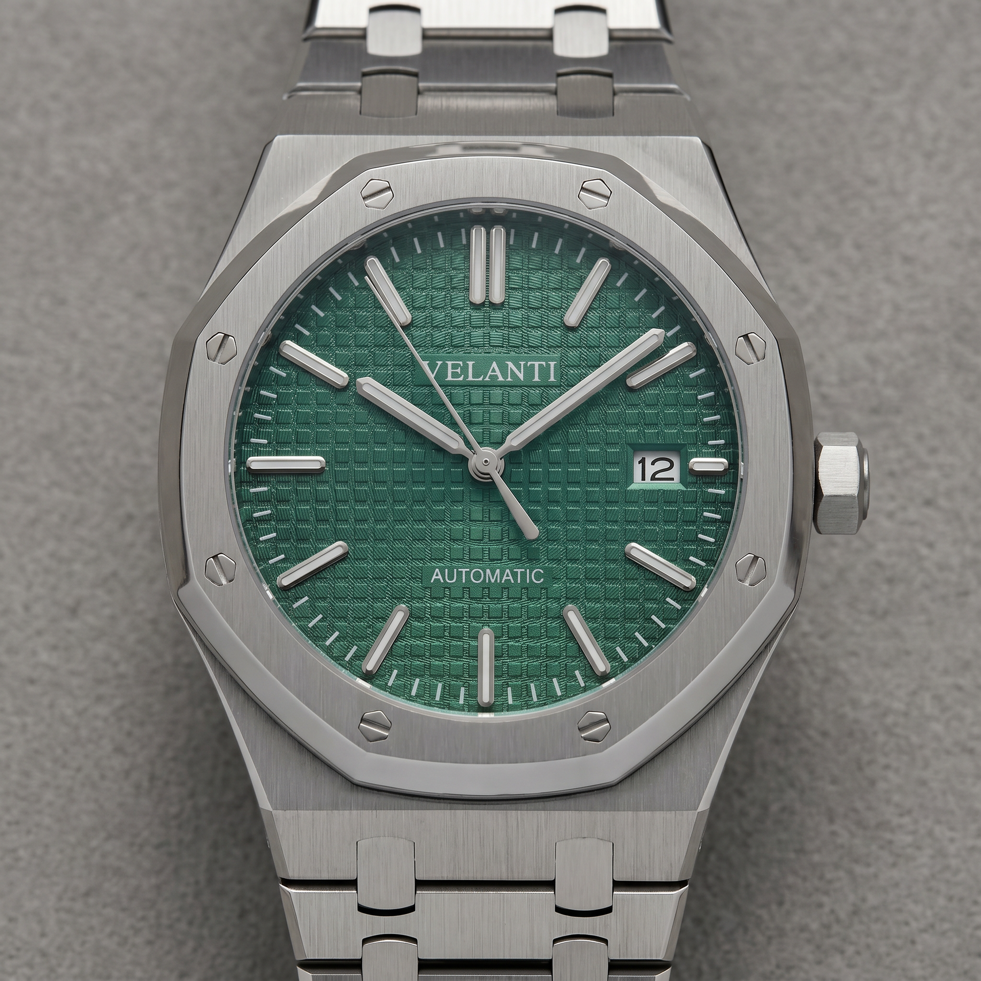 Royal Oak-style custom automatic watch, Velanti Milano Royal Veloak Green, watch detail photo