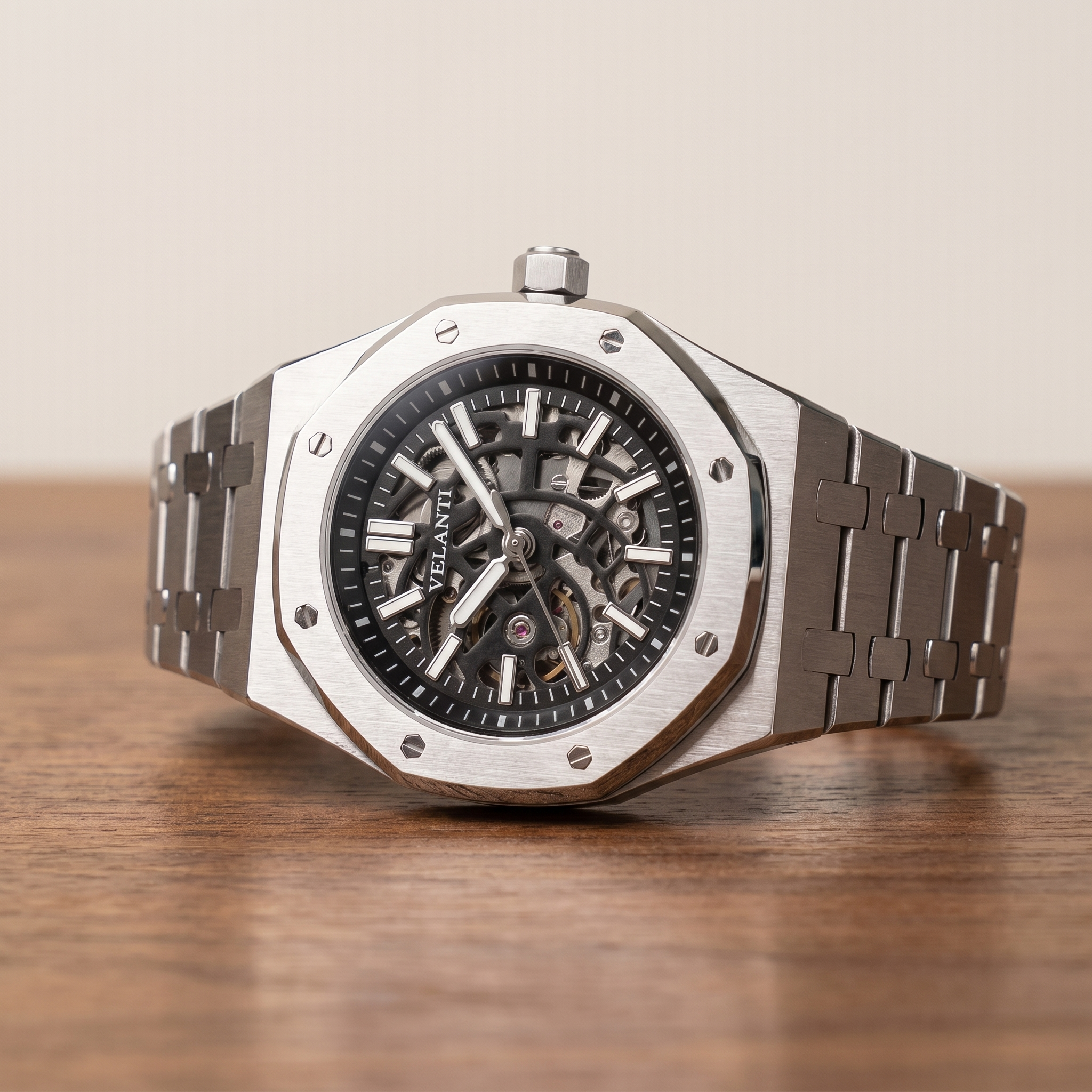 Royal Oak-style automatic watch, Velanti Milano Royal Veloak Skeleton, watch detail photo 10