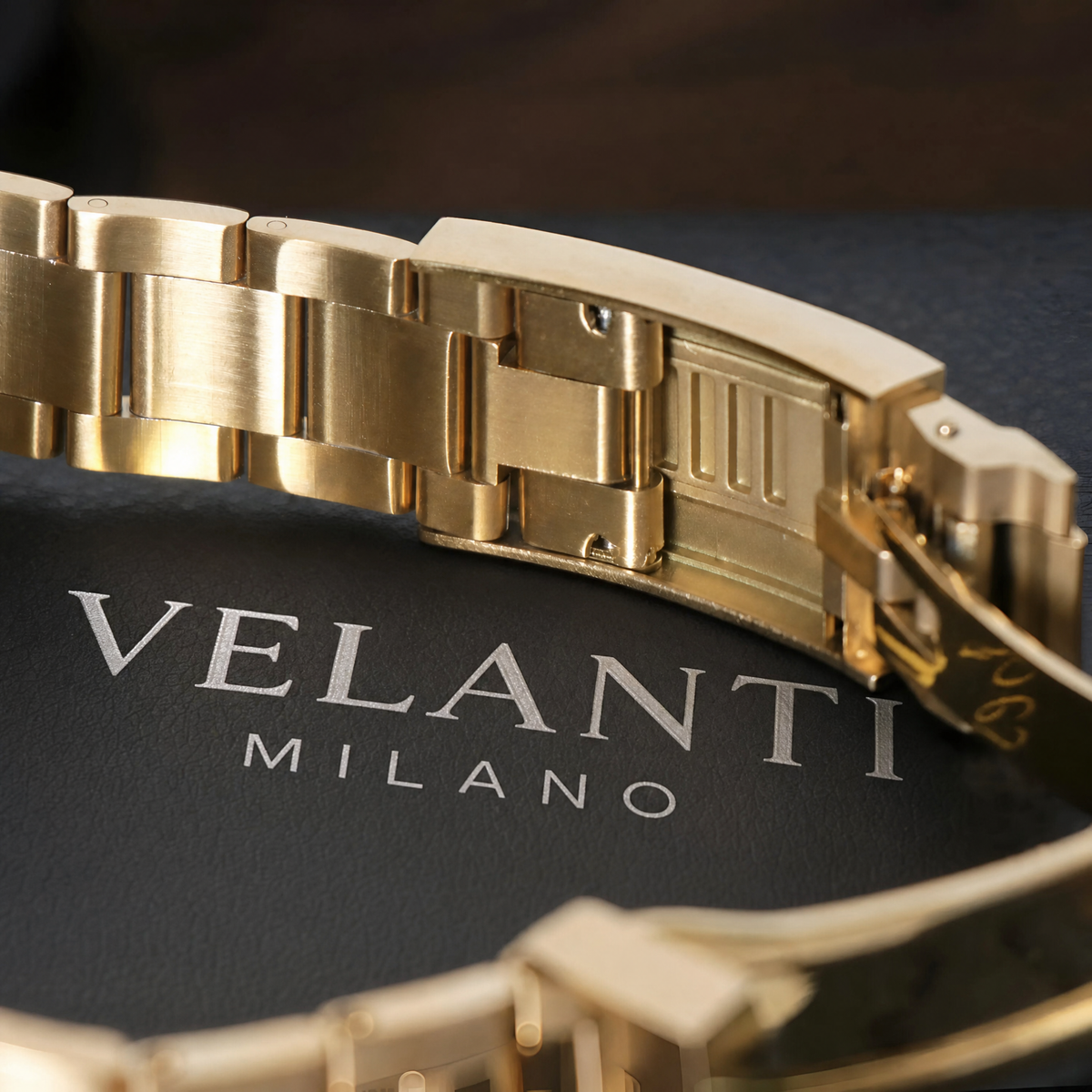 VELANTI_APPROVED_SHA256:a6987dc0795c639847e8dd459b9577fa6324586bfba860e7367449a2c443b980;SOURCE:veltona18:veltona-gold-green:source-09