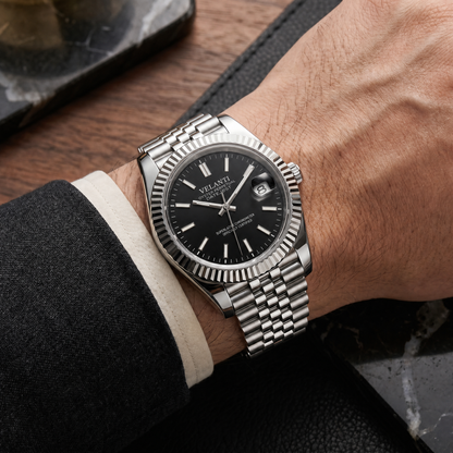 Datejust-style automatic watch, Velanti Milano Veljust Classic Black, on-wrist photo