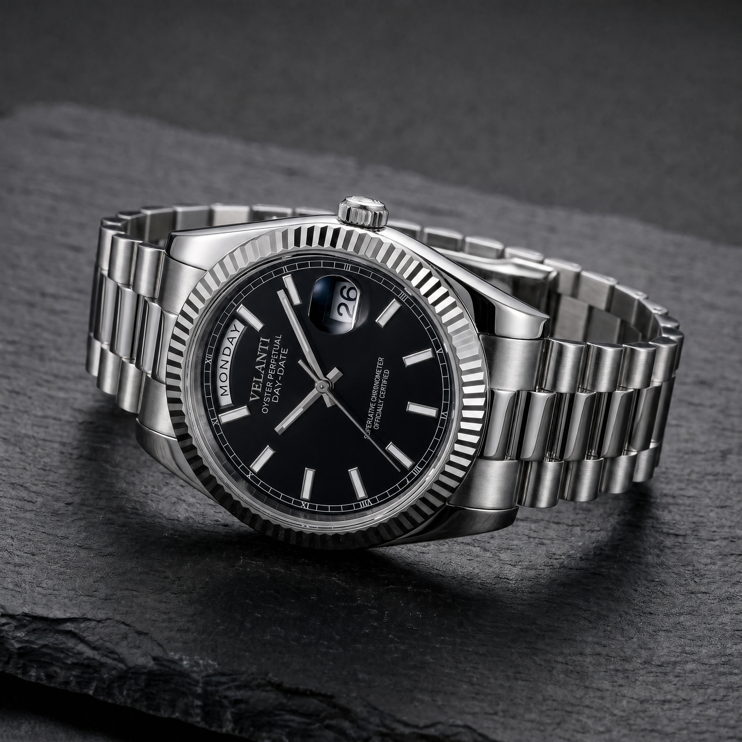 Datejust-style custom automatic watch, Velanti Milano Veljust Daydate Classic Black, bracelet detail photo