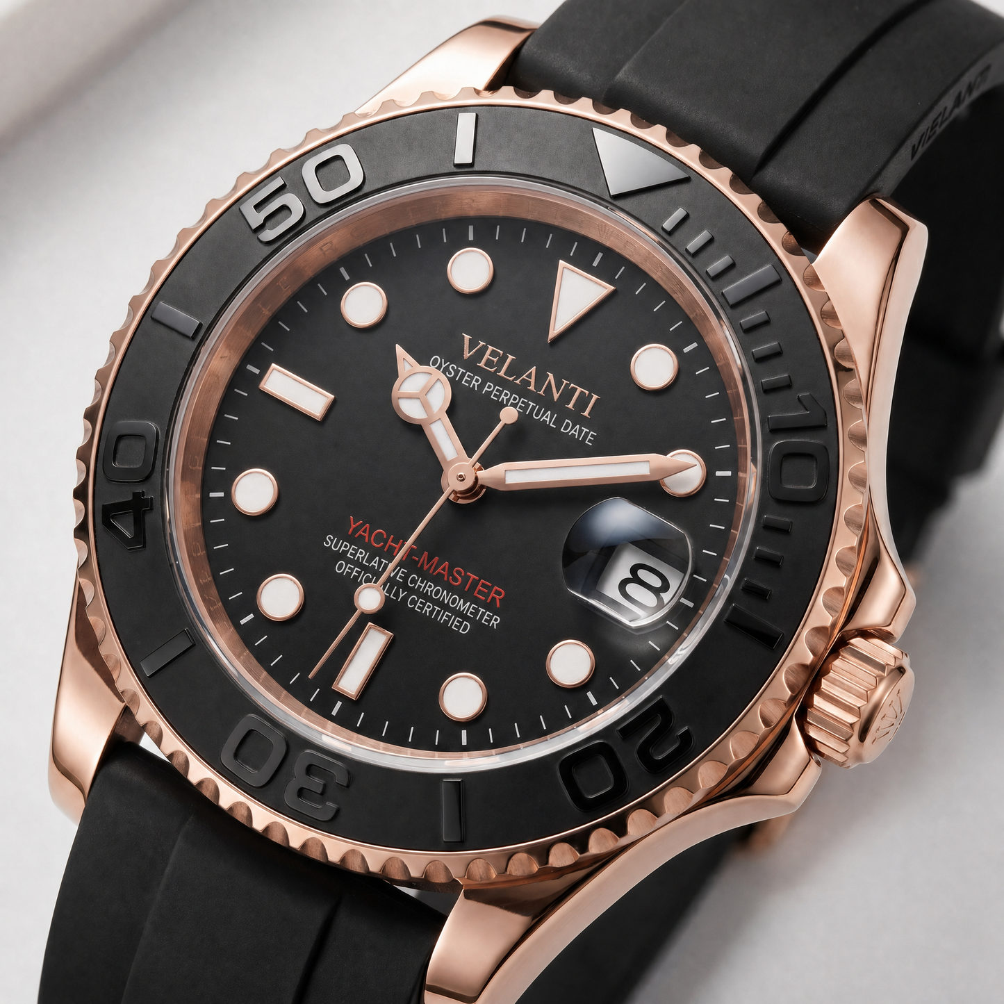 Submariner-style custom automatic watch, Velanti Milano Velmariner Rose Gold Black, watch detail photo