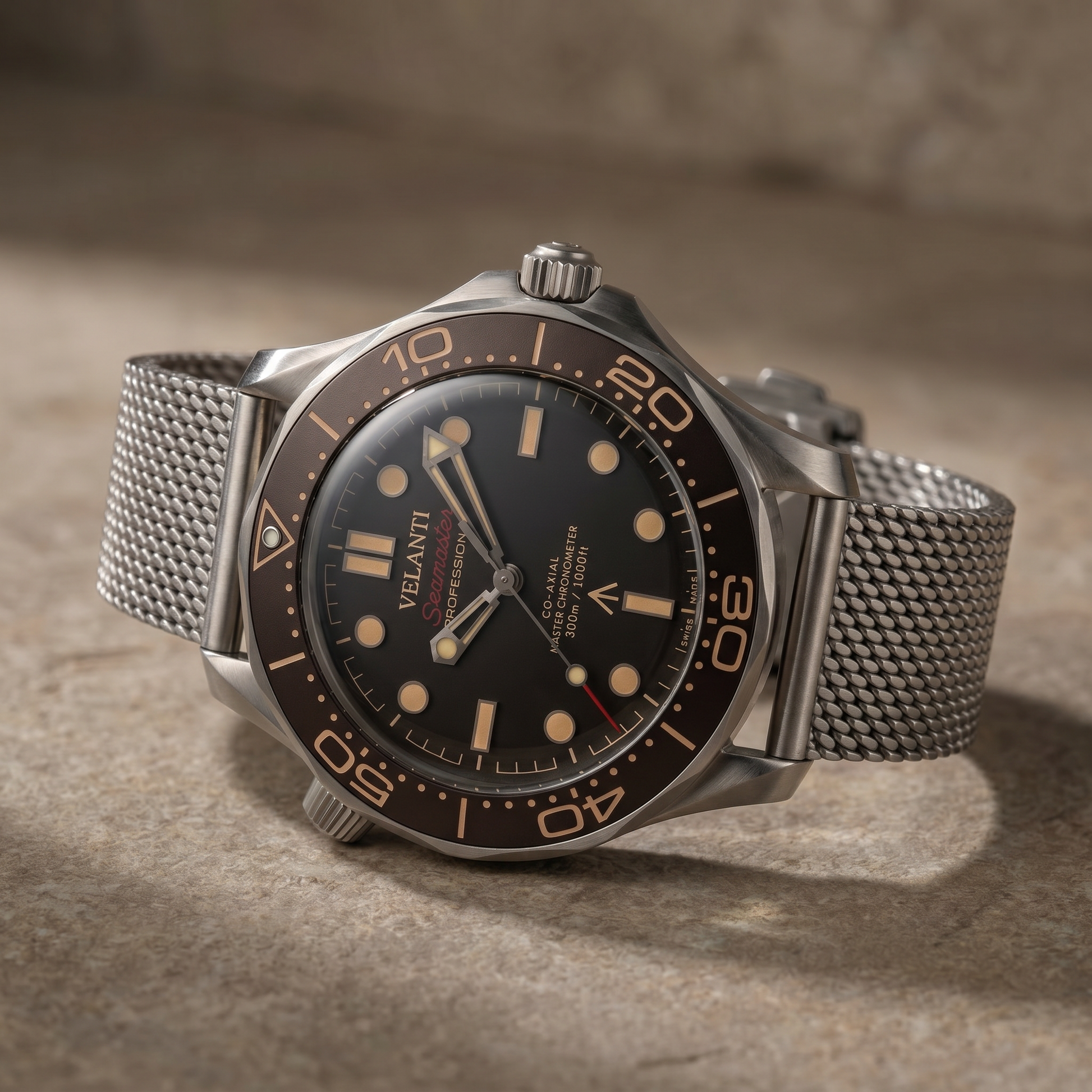 Seamaster-style custom automatic watch, Velanti Milano Velmaster James Bond 007, watch detail photo 6