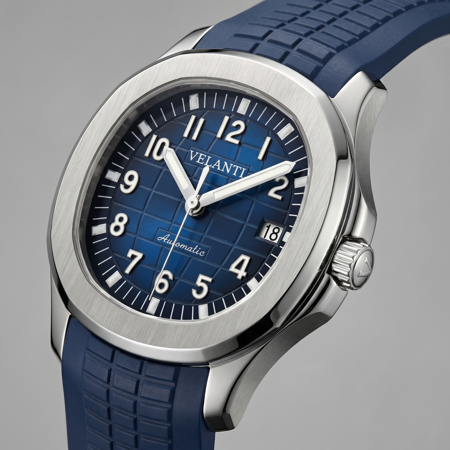 Aquanaut-style custom automatic watch, Velanti Milano Velnaut Blue, watch detail photo 7
