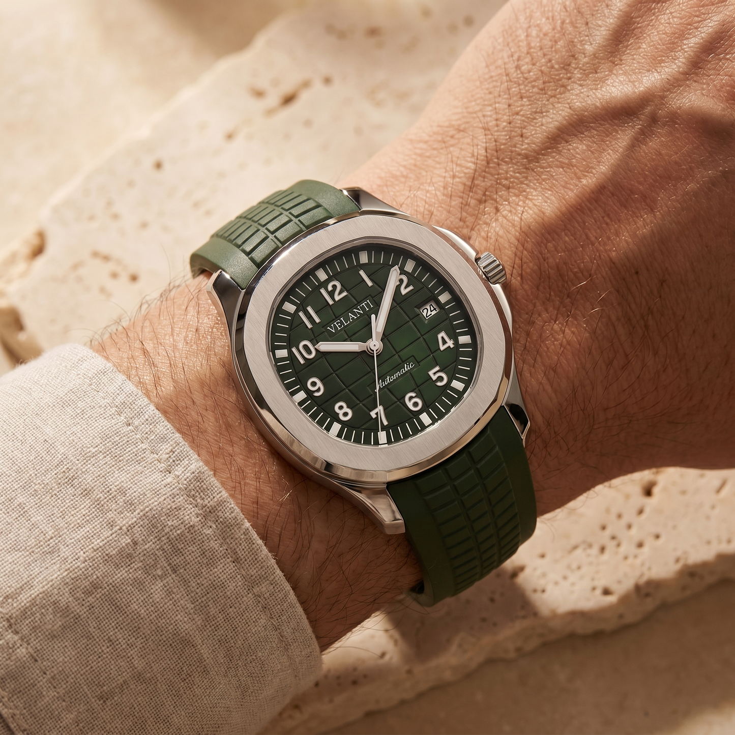 Aquanaut-style custom mod watch, Velanti Milano Velnaut Green, product photo 4
