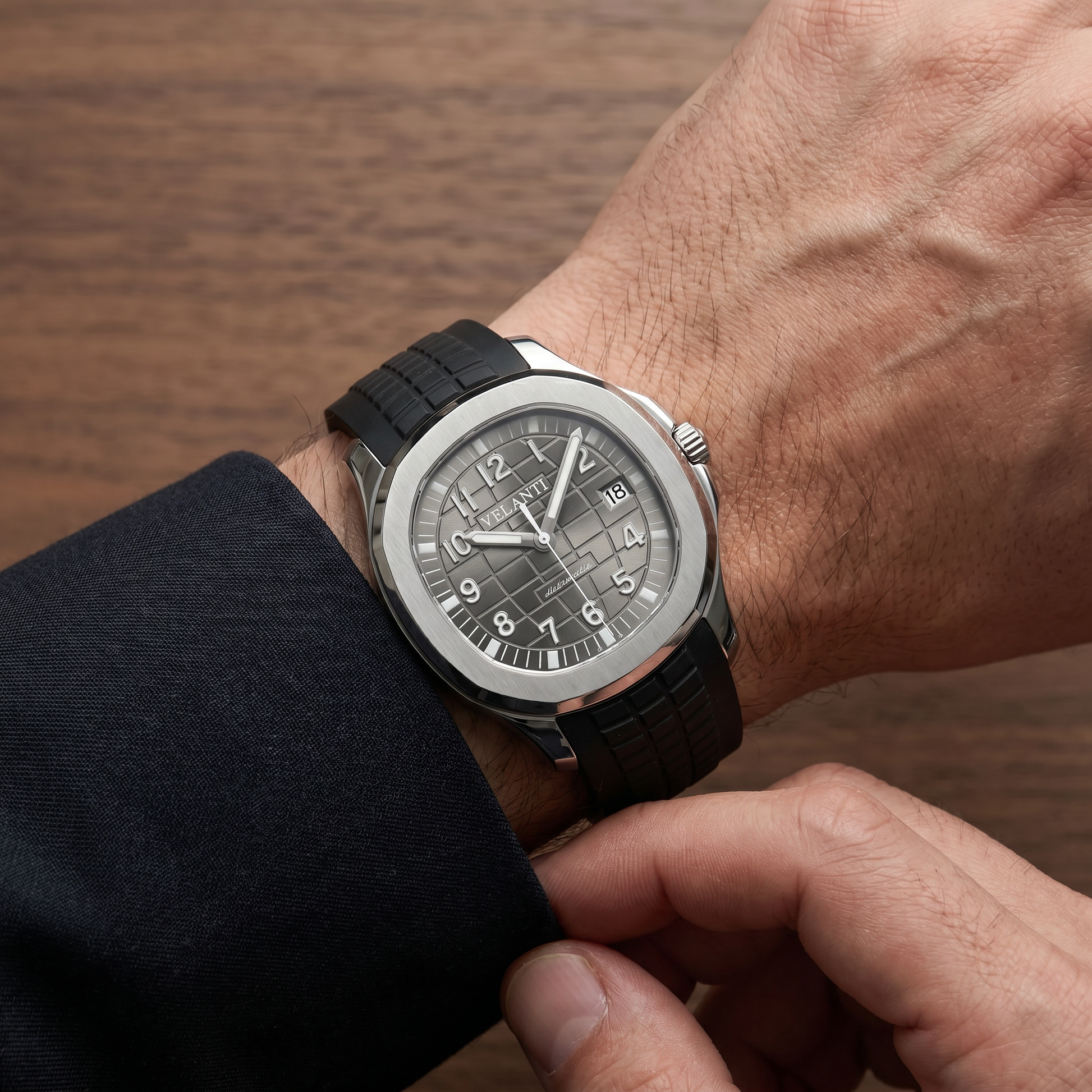 Aquanaut-style custom mod watch, Velanti Milano Velnaut Silver worn on wrist photo 7