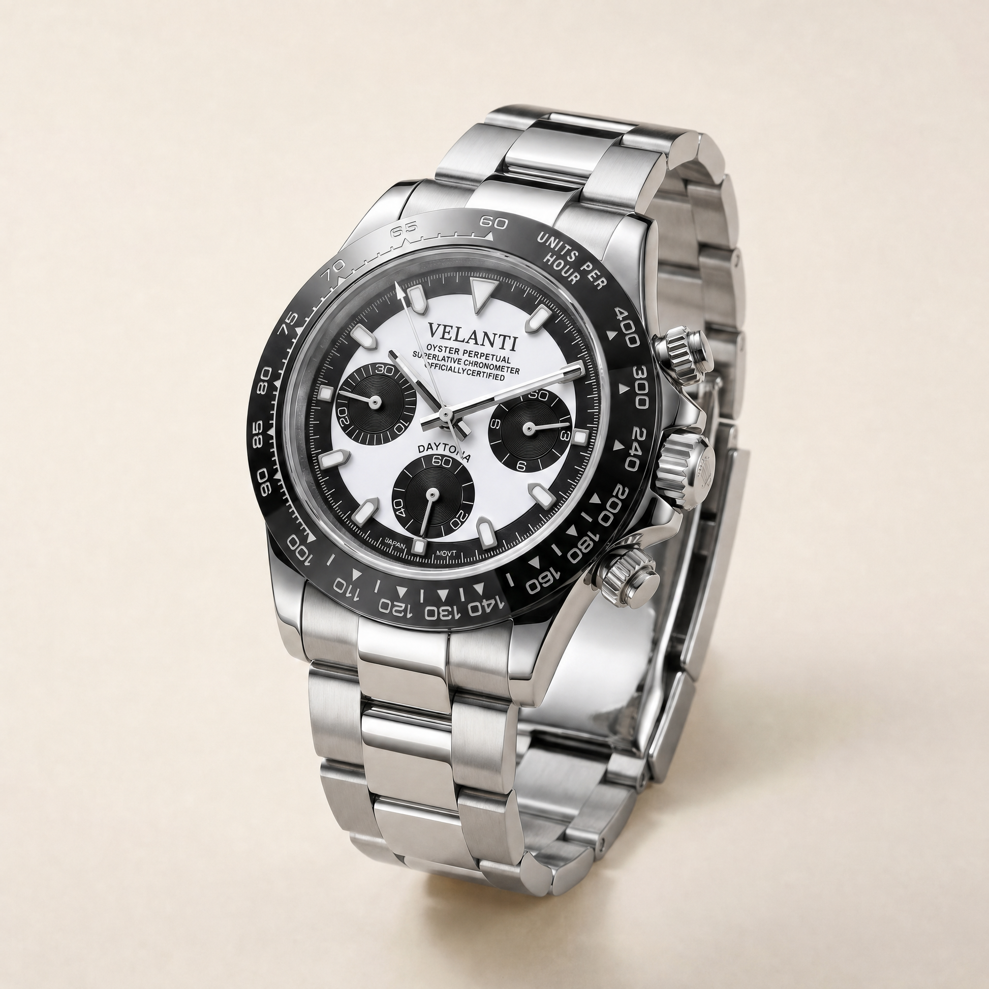 Daytona-style custom chronograph watch, Velanti Milano Veltona Black White, watch detail photo