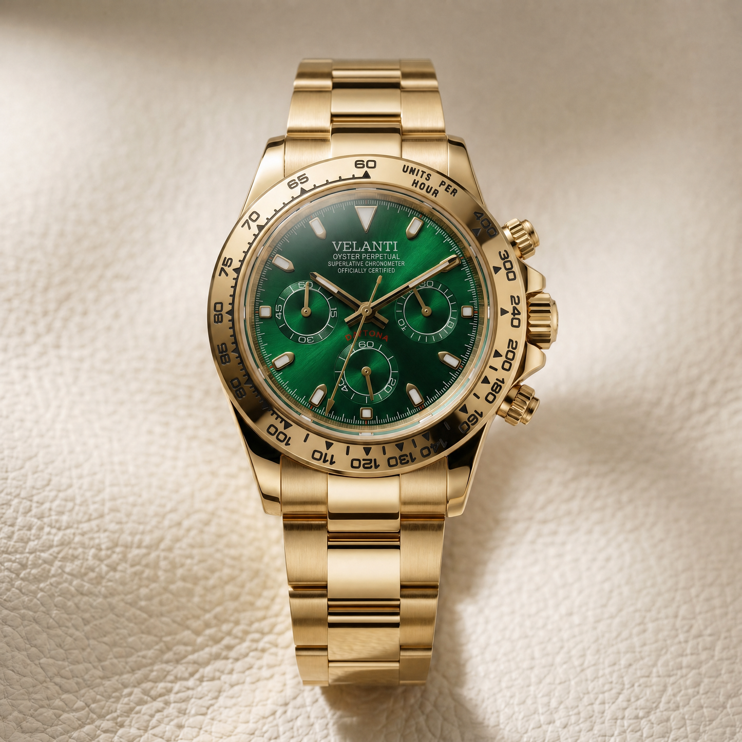 Daytona-style custom chronograph watch, Velanti Milano Veltona Gold Green, watch detail photo